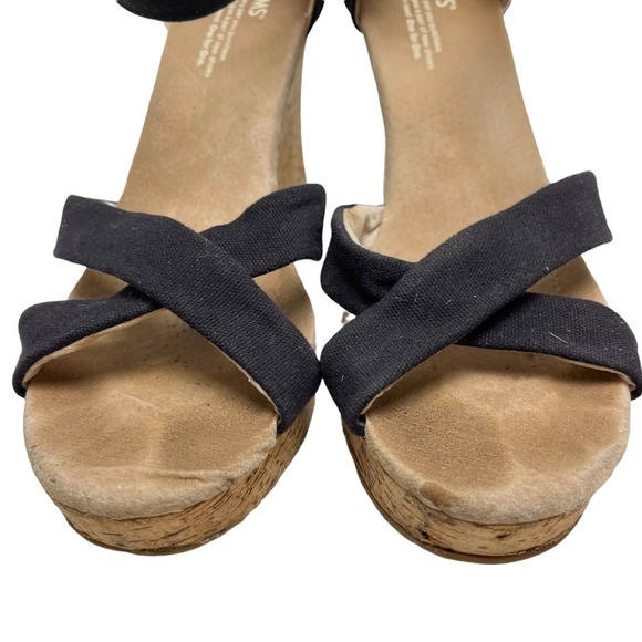 TOMS Cork Wedge Ankle Strap Platform Sandals High Heels Criss Cross Shoes sz 10 - Picture 2 of 16